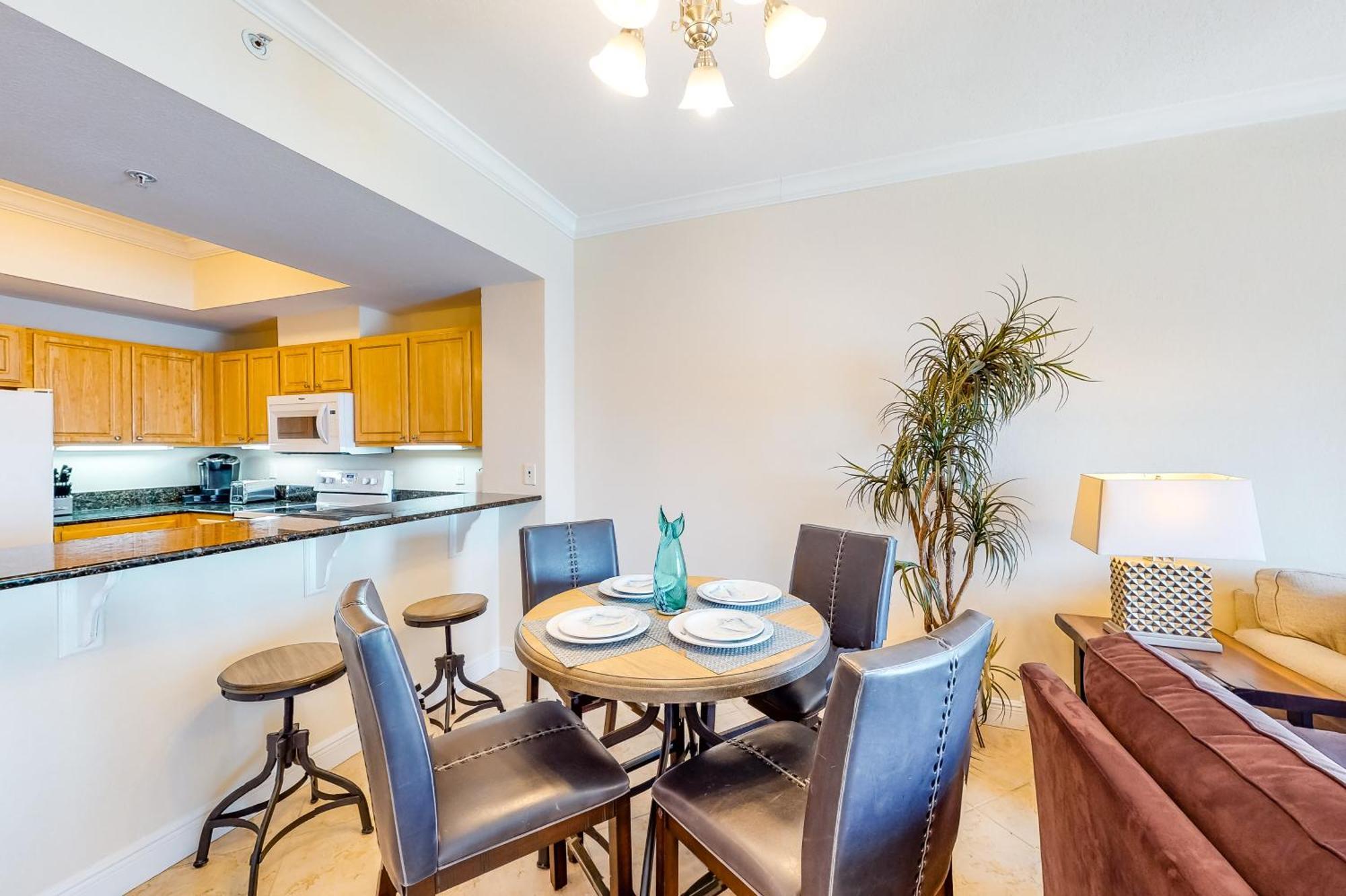 Crystal Towers Apartment กัลฟ์ชอร์ส ภายนอก รูปภาพ